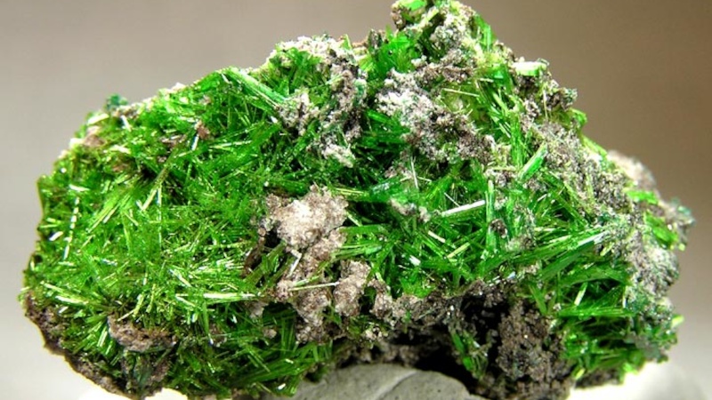 Uranium & Thorium Minerals